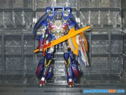 AOE Optimus Prime Leader (5)